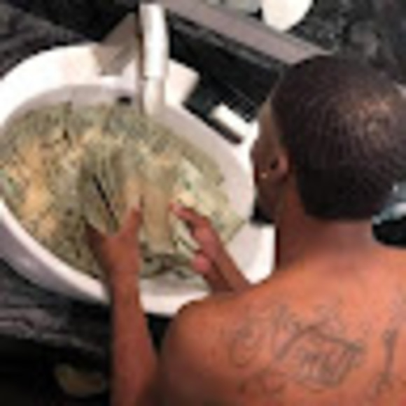 Meet your Posher, Jonathan - Picture 1 of 1